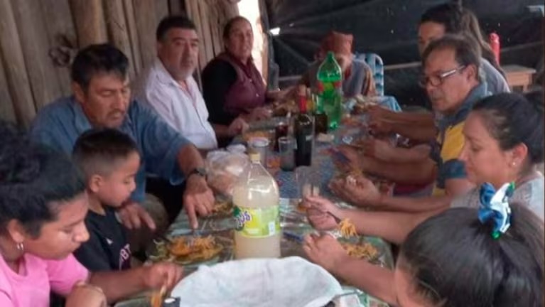 almuerzo casa abuela loan HUBJIJ3SUZETVK6UY5IRAGROAM