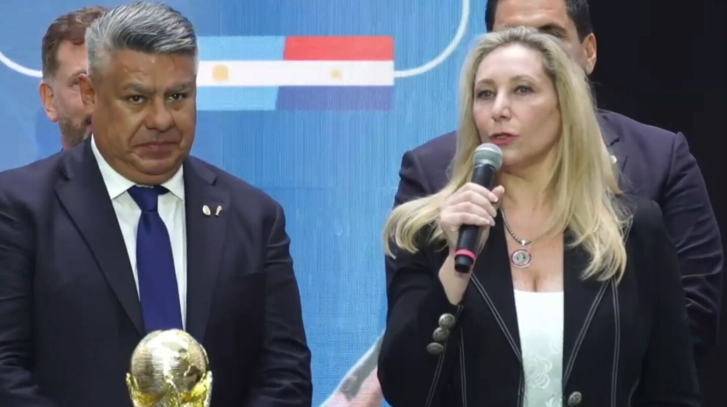 claudio tapia le agradecio a karina milei que estuvo presente en paraguay para el congreso de la fifa foto captura fifa PKCOEFMNJVDOTMBENPLTAIHRYM