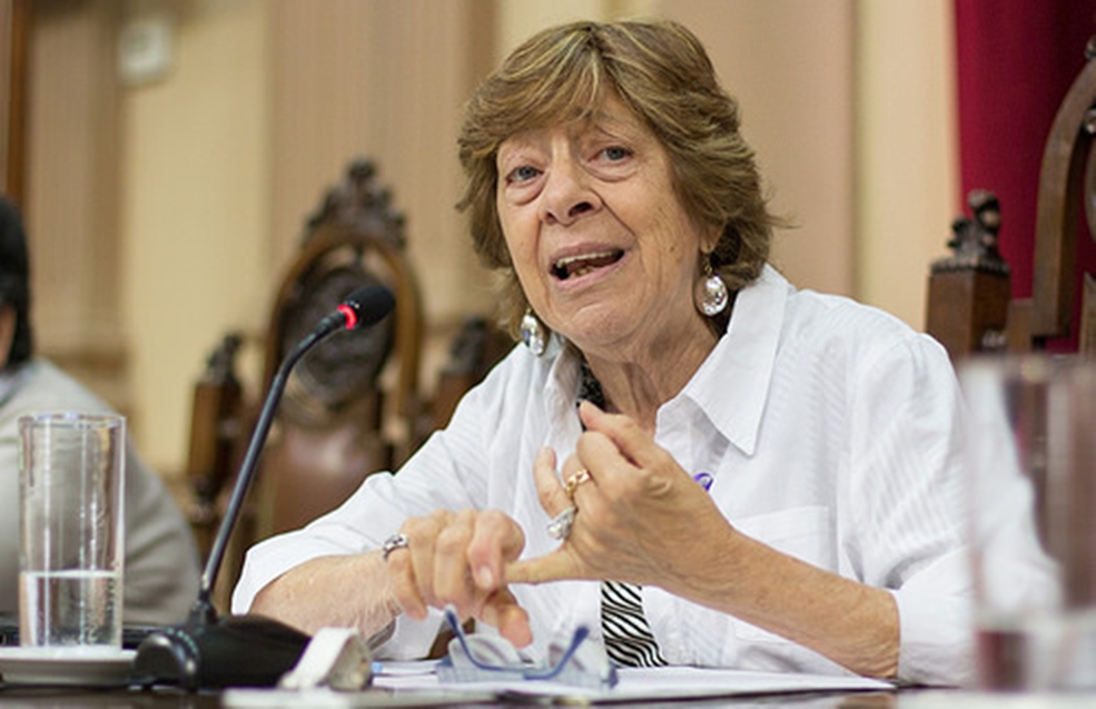'Senadores, no dilaten el debate por aborto', reclamó Mabel Bianco